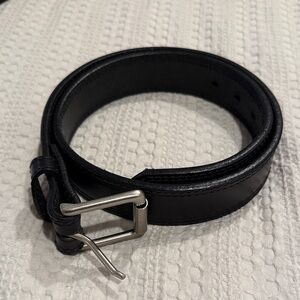 Gingrich Black Leather Belt Silver Buckle Classic Dress Style Size 32 (B1)